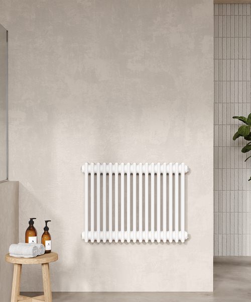Alternate image of Hudson Reed Colosseum 600mm High Traditional Triple Column Radiator